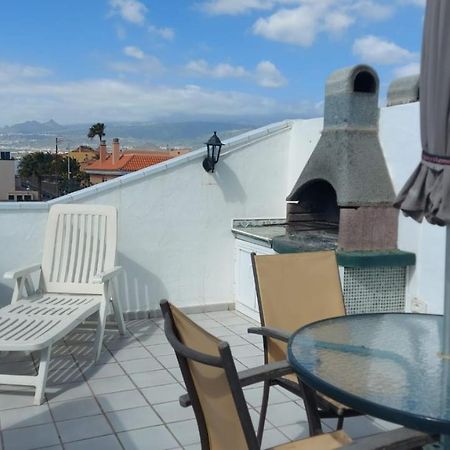 Private Apartment With Roof Terrace Arona  Eksteriør billede